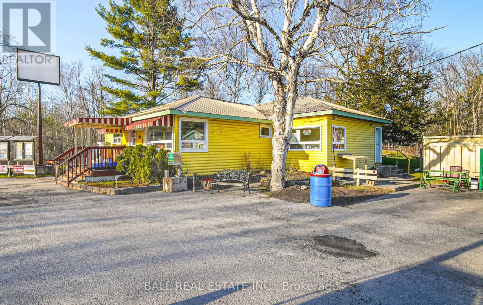 4007 County 6 Road, North Kawartha, Ontario  K0L 2H0 - Photo 2 - X12464852