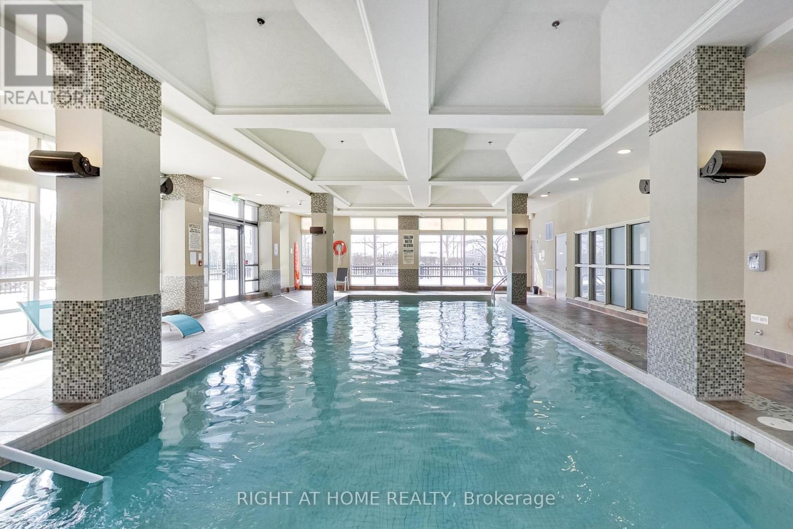 515 - 349 Rathburn Road W, Mississauga, Ontario  L5B 0G9 - Photo 29 - W12464774