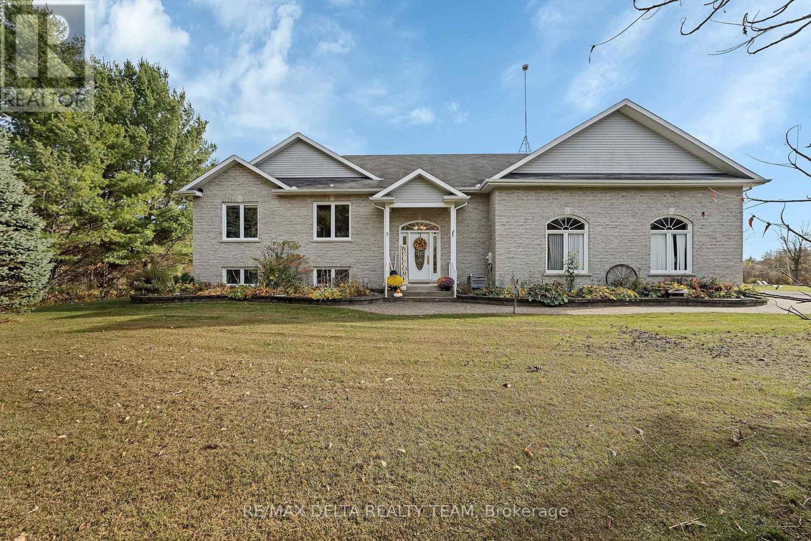 3782 ETIENNE ROAD, ottawa, Ontario