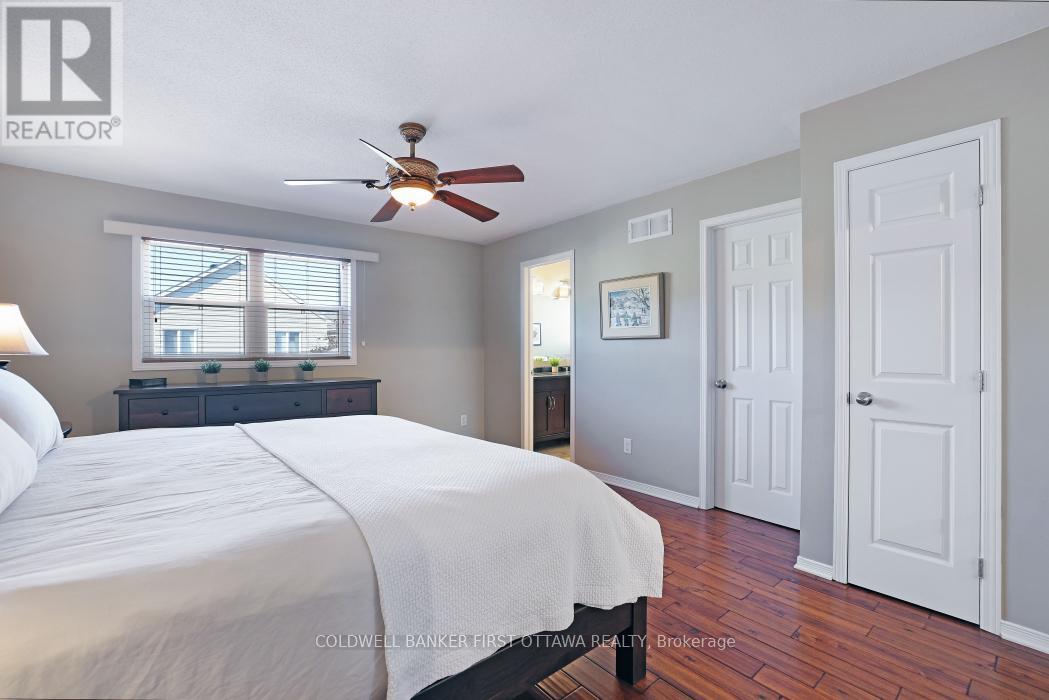 104 Streamside Crescent, Ottawa, Ontario  K2W 0A9 - Photo 31 - X12464832