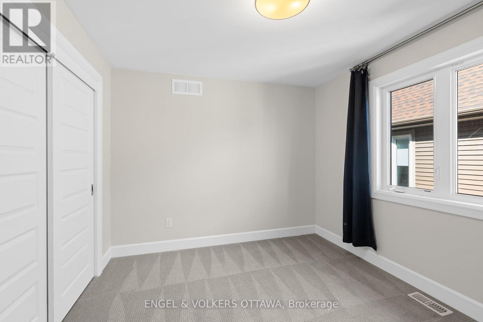 122 Helen Rapp Way, Ottawa, Ontario  K1T 0N4 - Photo 30 - X12464844