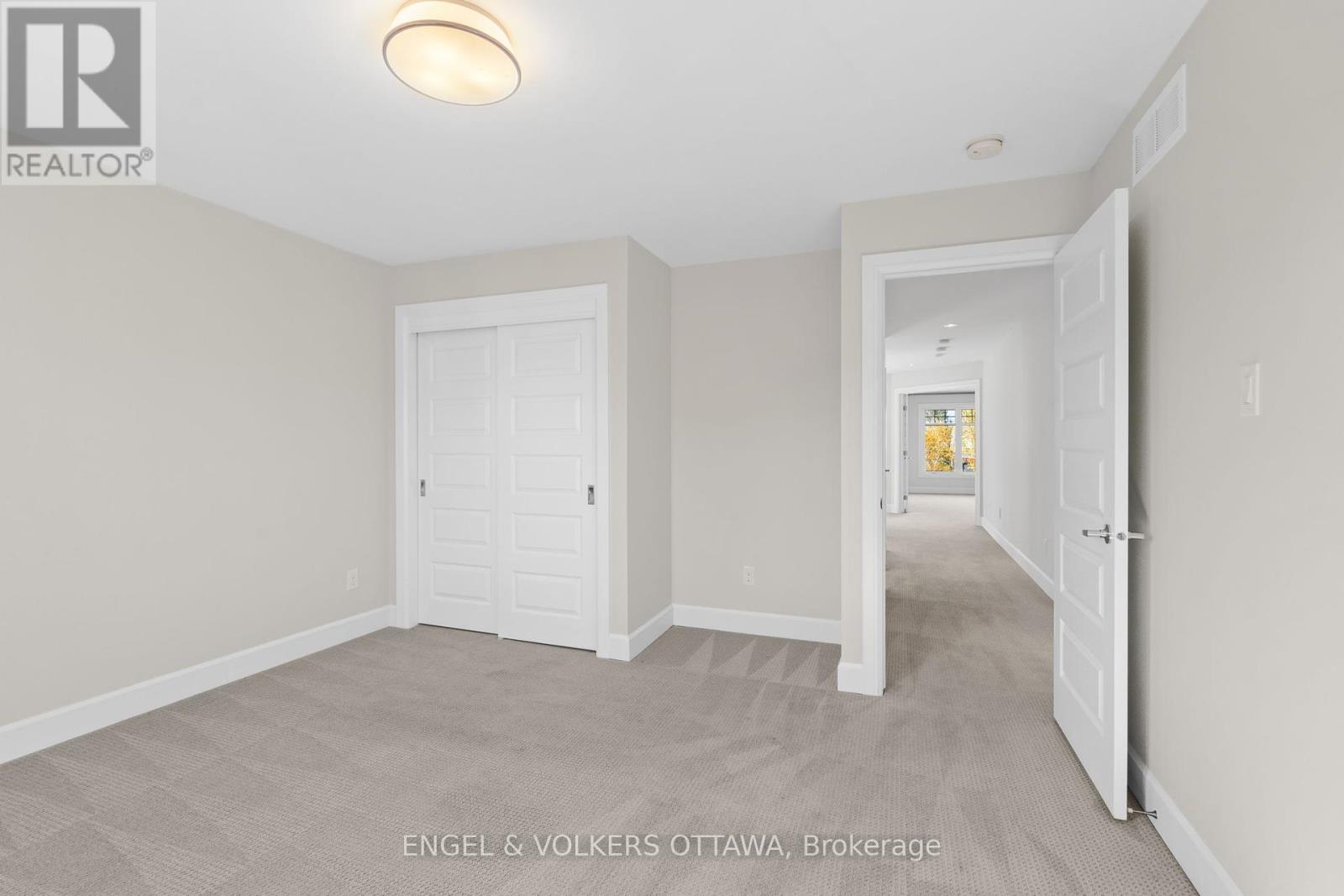 122 Helen Rapp Way, Ottawa, Ontario  K1T 0N4 - Photo 34 - X12464844