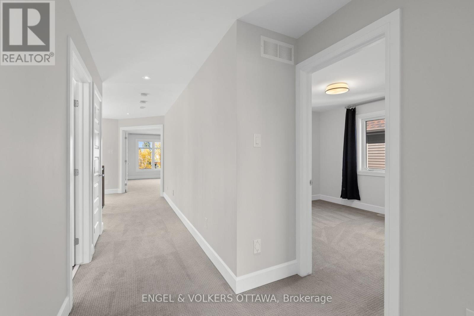 122 Helen Rapp Way, Ottawa, Ontario  K1T 0N4 - Photo 37 - X12464844