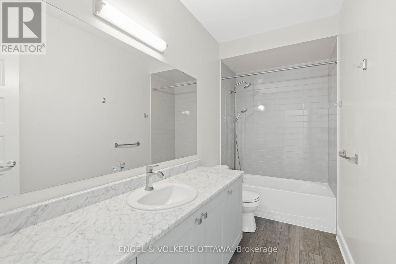 122 Helen Rapp Way, Ottawa, Ontario  K1T 0N4 - Photo 46 - X12464844