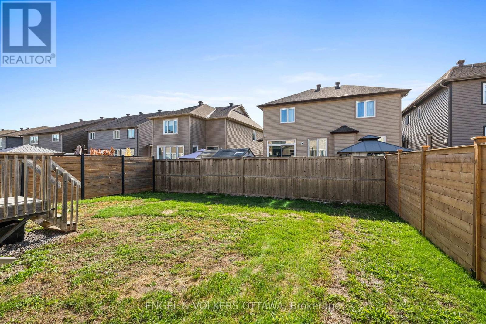 122 Helen Rapp Way, Ottawa, Ontario  K1T 0N4 - Photo 49 - X12464844