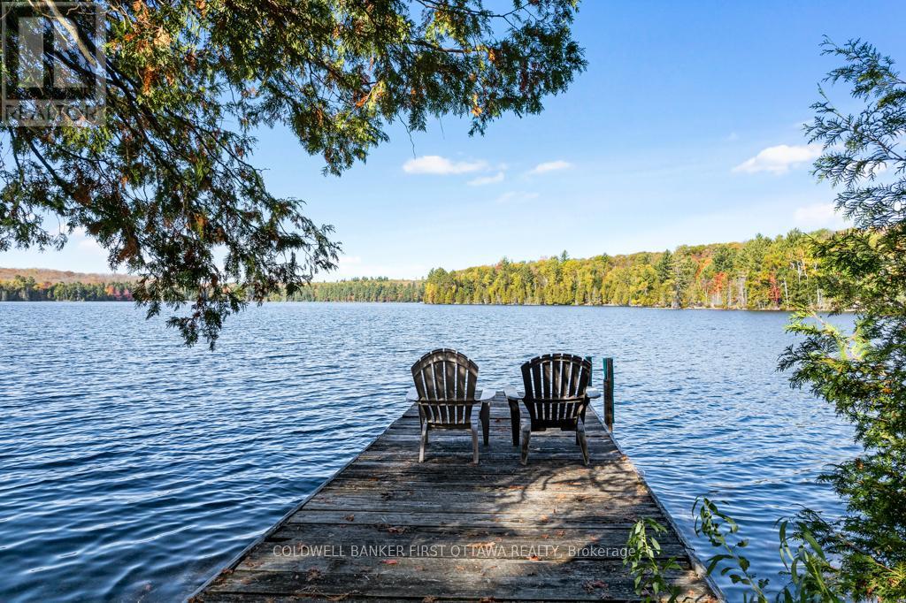 2234a Grindstone Lake Road, Frontenac (Frontenac North), Ontario  K0H 2M0 - Photo 3 - X12464875