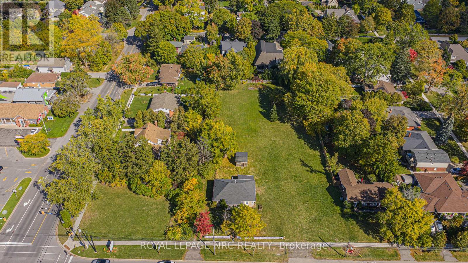 223-227 Mary Street, Niagara-On-The-Lake, Ontario  L0S 1J0 - Photo 1 - X12464816
