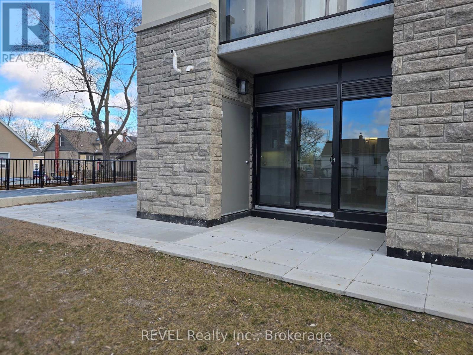 140 - 50 Herrick Avenue, St. Catharines, Ontario  L2P 0G3 - Photo 19 - X12464838