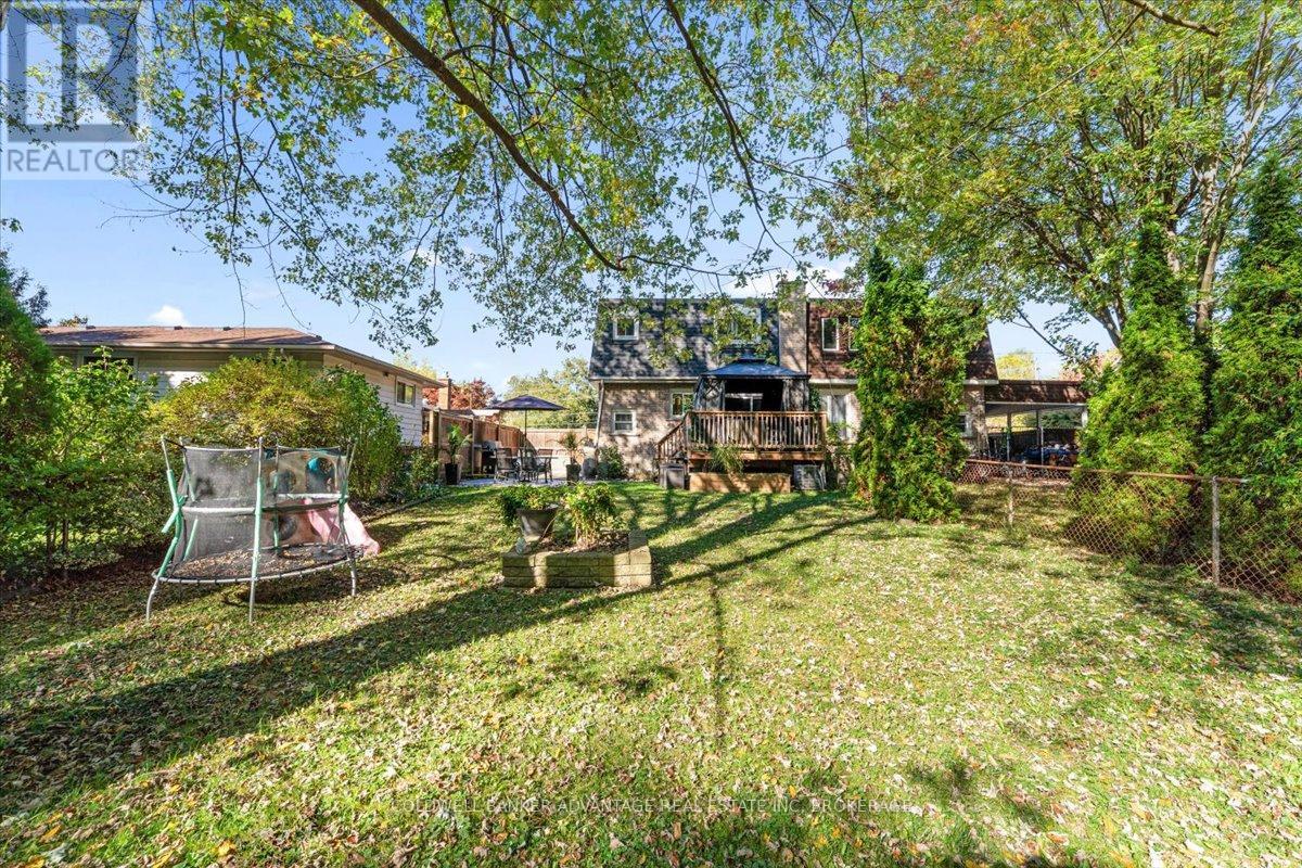 139 Bradley Street, St. Catharines, Ontario  L2T 1R8 - Photo 41 - X12464866