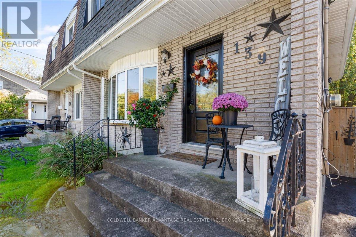 139 Bradley Street, St. Catharines, Ontario  L2T 1R8 - Photo 5 - X12464866