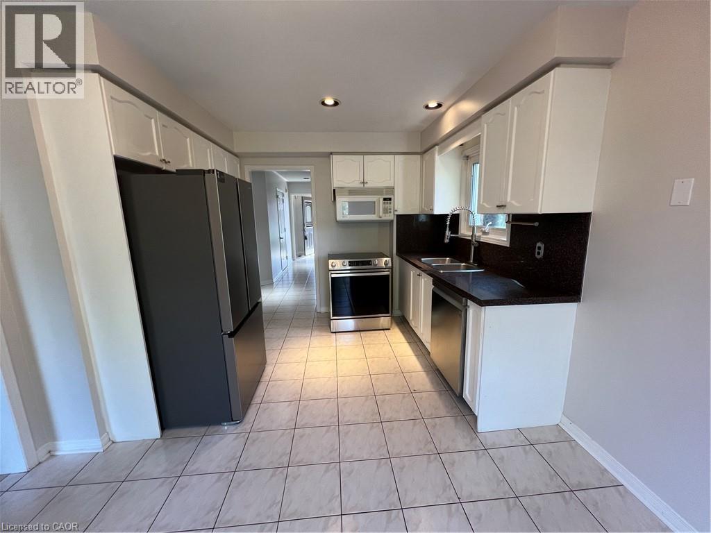125 Hopewell Road, Oakville, Ontario  L6H 5Z1 - Photo 7 - 40762117