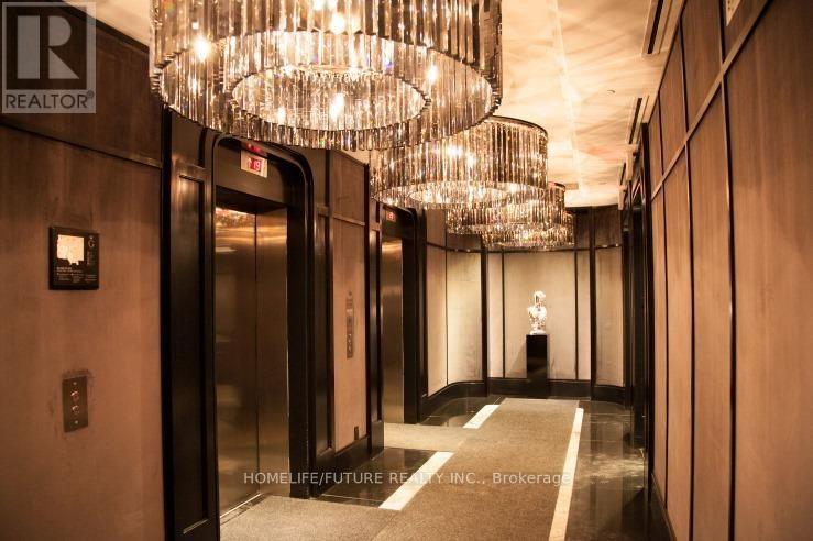1308 - 88 Blue Jays Way, Toronto, Ontario  M5V 2G3 - Photo 2 - C12464459
