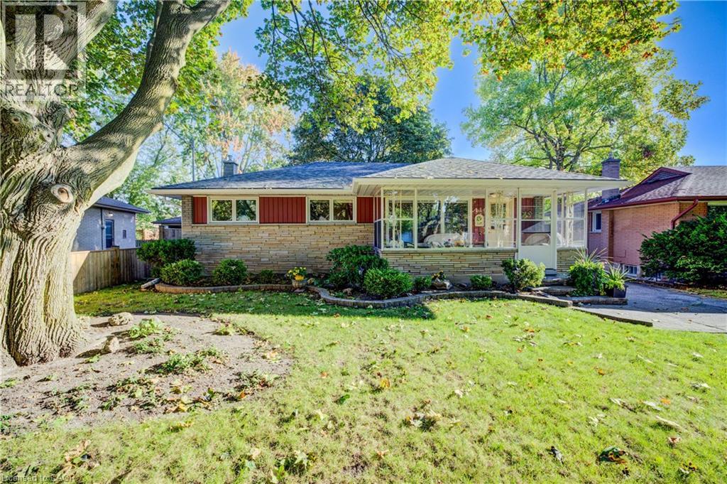116 Boniface Avenue, Kitchener, Ontario  N2C 1L9 - Photo 1 - 40778795
