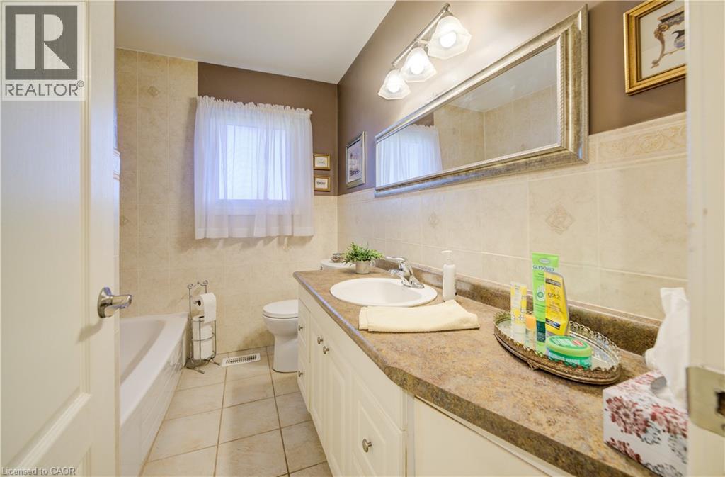 116 Boniface Avenue, Kitchener, Ontario  N2C 1L9 - Photo 15 - 40778795