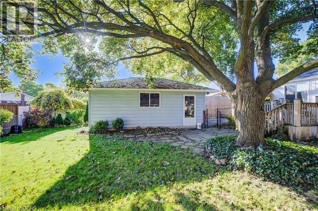 116 Boniface Avenue, Kitchener, Ontario  N2C 1L9 - Photo 35 - 40778795
