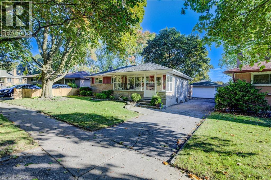116 Boniface Avenue, Kitchener, Ontario  N2C 1L9 - Photo 4 - 40778795