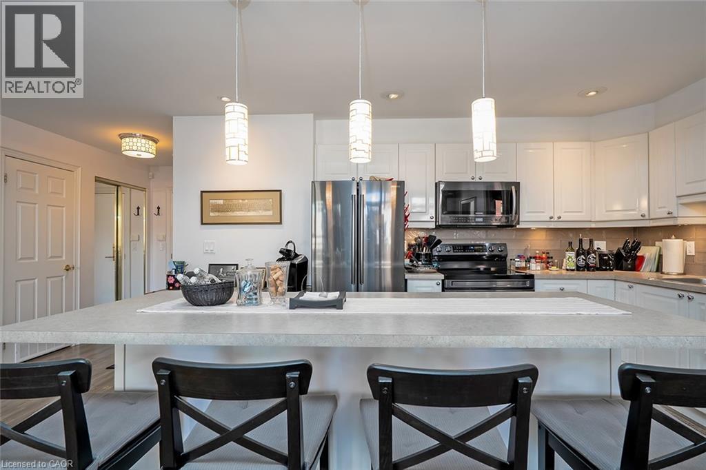 399 Elizabeth Street Unit# 210, Burlington, Ontario  L7R 0A4 - Photo 11 - 40777885