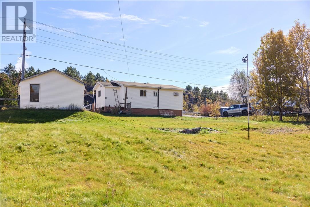 923 Highway 17 E, Wahnapitae, Ontario  P0M 1H0 - Photo 20 - 2125253
