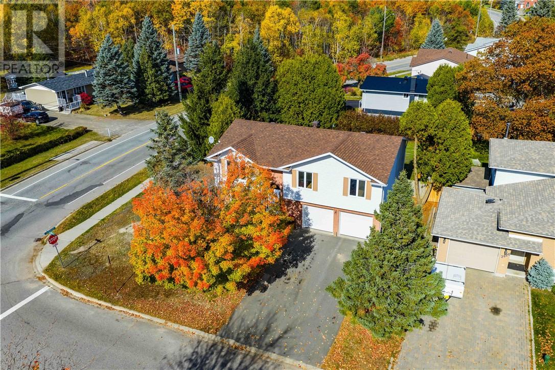 2420 Cavendish Court, Sudbury, Ontario  P3E 5X5 - Photo 2 - 2125220