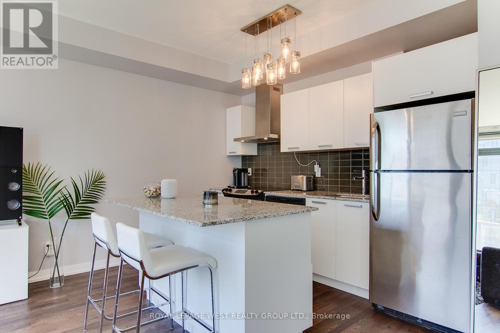 907 - 650 King Street W, Toronto, Ontario  M5V 0H6 - Photo 4 - C12464864