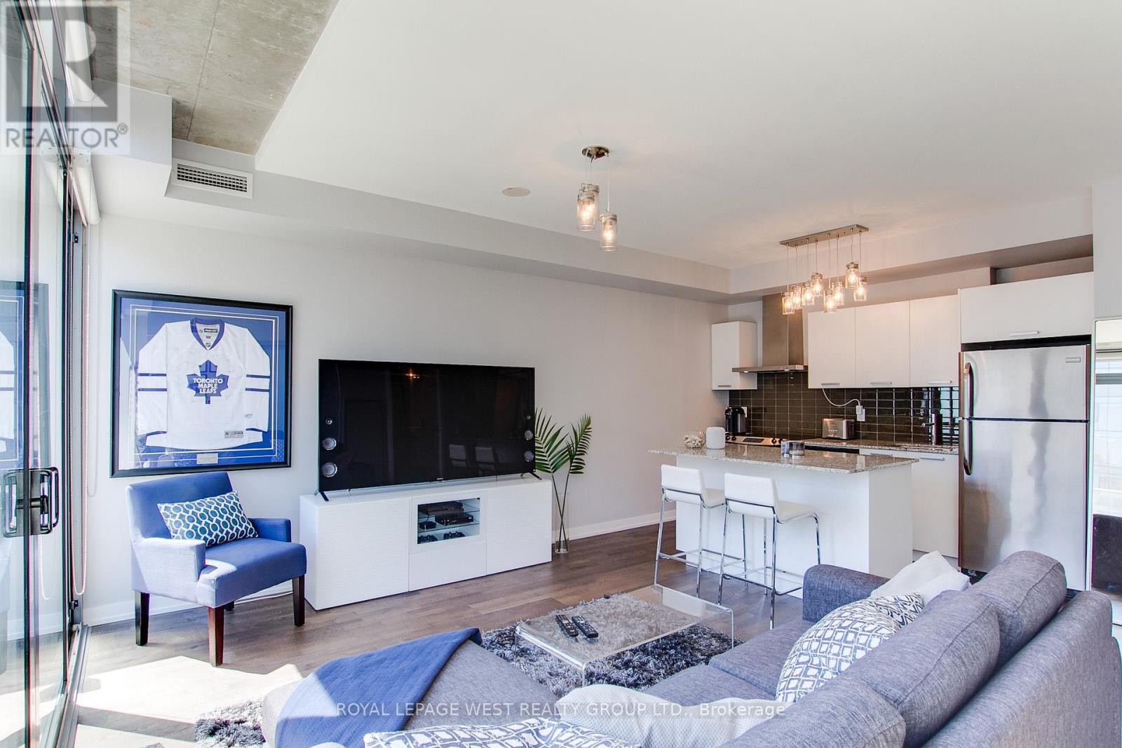 907 - 650 King Street W, Toronto, Ontario  M5V 0H6 - Photo 6 - C12464864