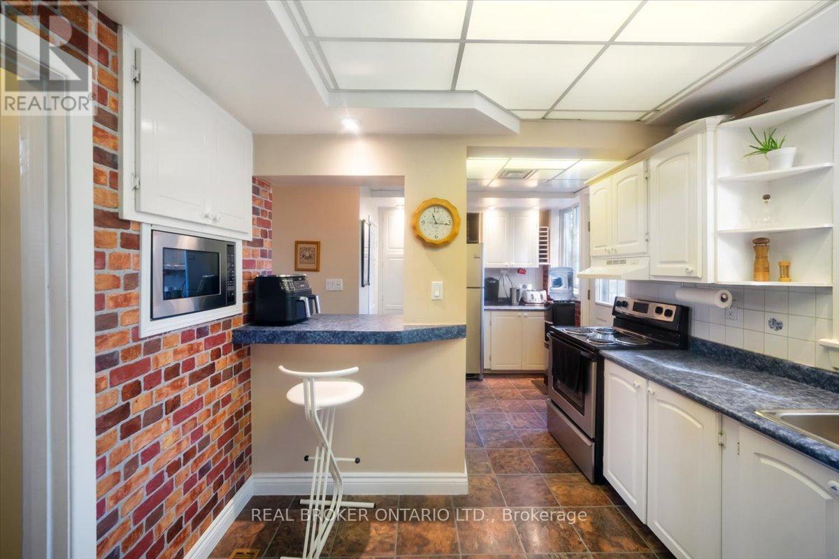 931 Bayview Avenue N, Whitby, Ontario  L1N 1E2 - Photo 6 - E12464811