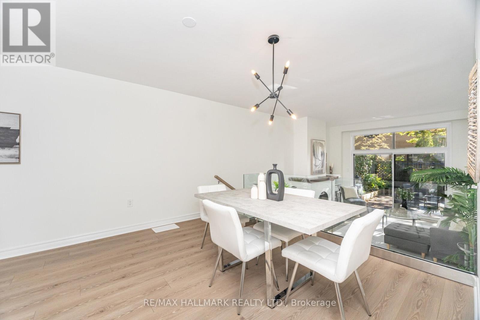 #5 - 90 Kippendavie Avenue, Toronto, Ontario  M4L 3R5 - Photo 6 - E12464837