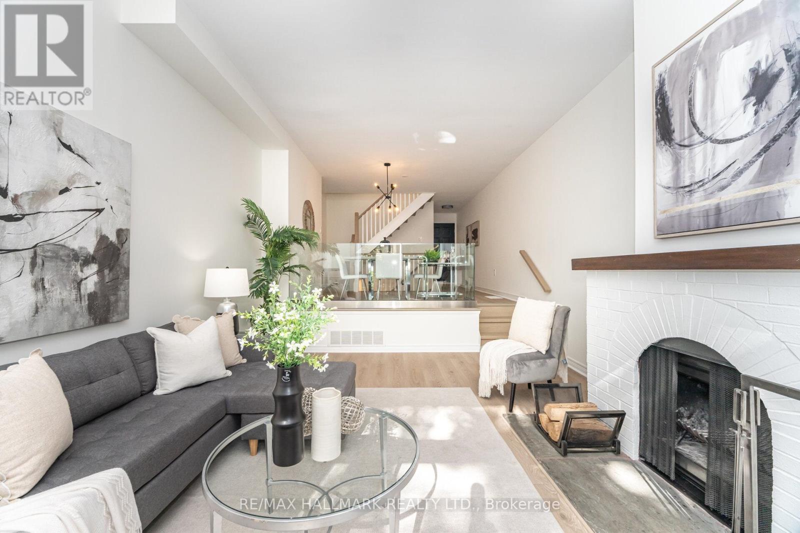#5 - 90 Kippendavie Avenue, Toronto, Ontario  M4L 3R5 - Photo 7 - E12464837