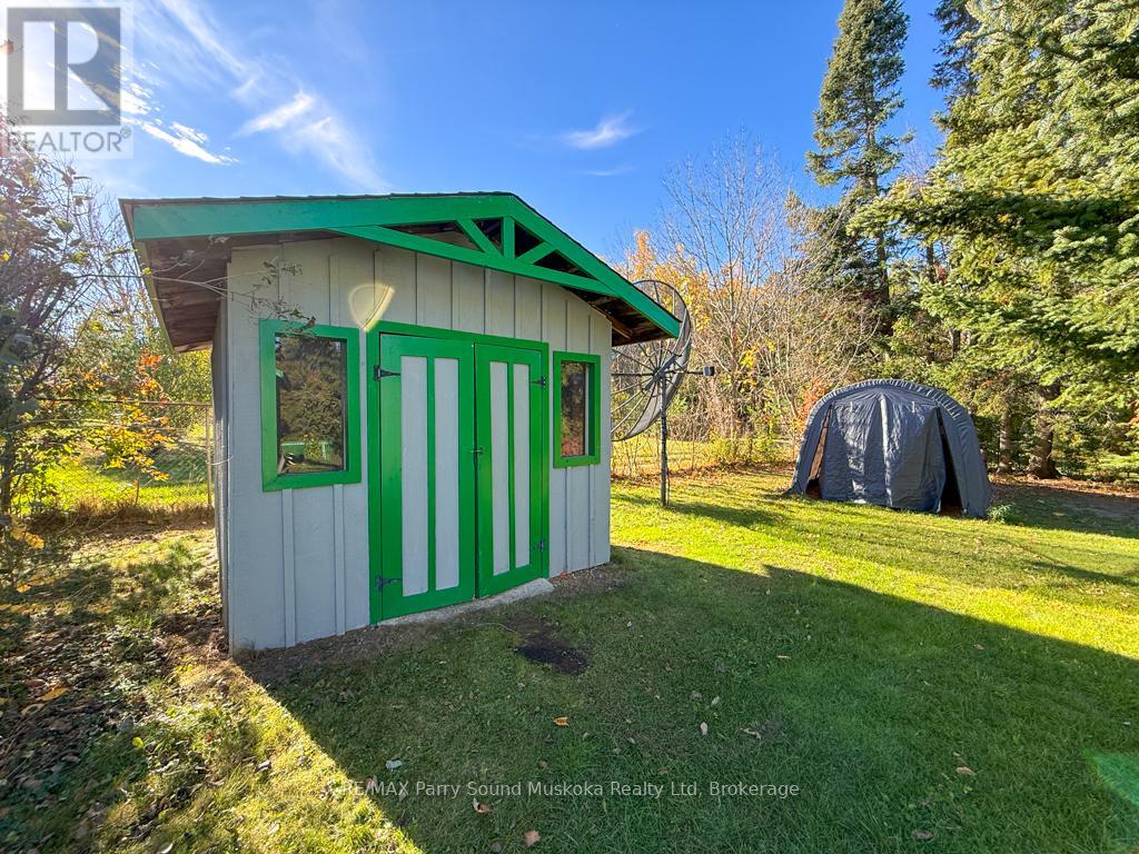1862 Division Road W, Severn, Ontario  L3V 6H2 - Photo 33 - S12464963