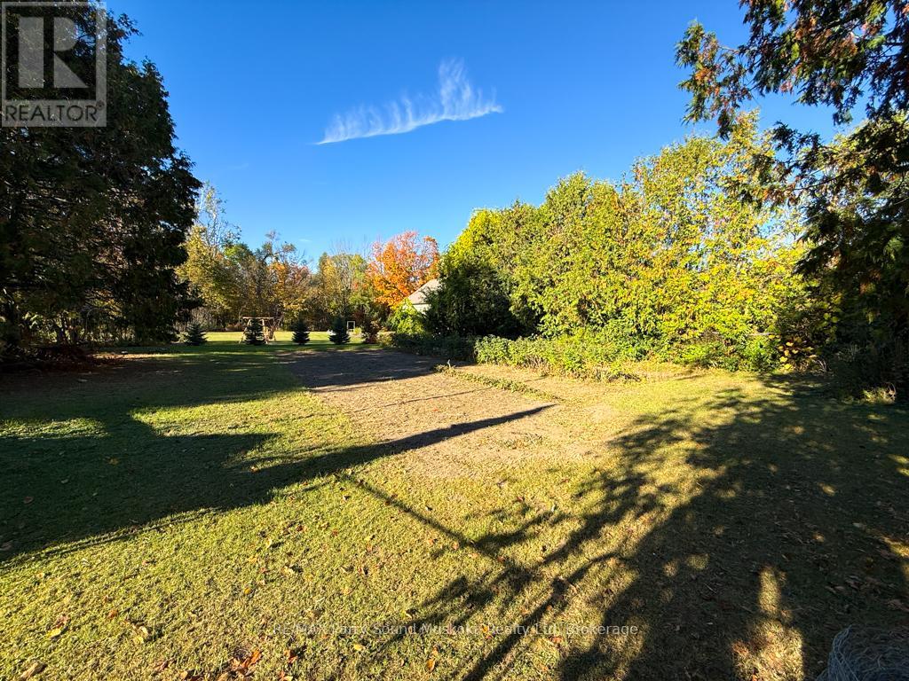 1862 Division Road W, Severn, Ontario  L3V 6H2 - Photo 35 - S12464963