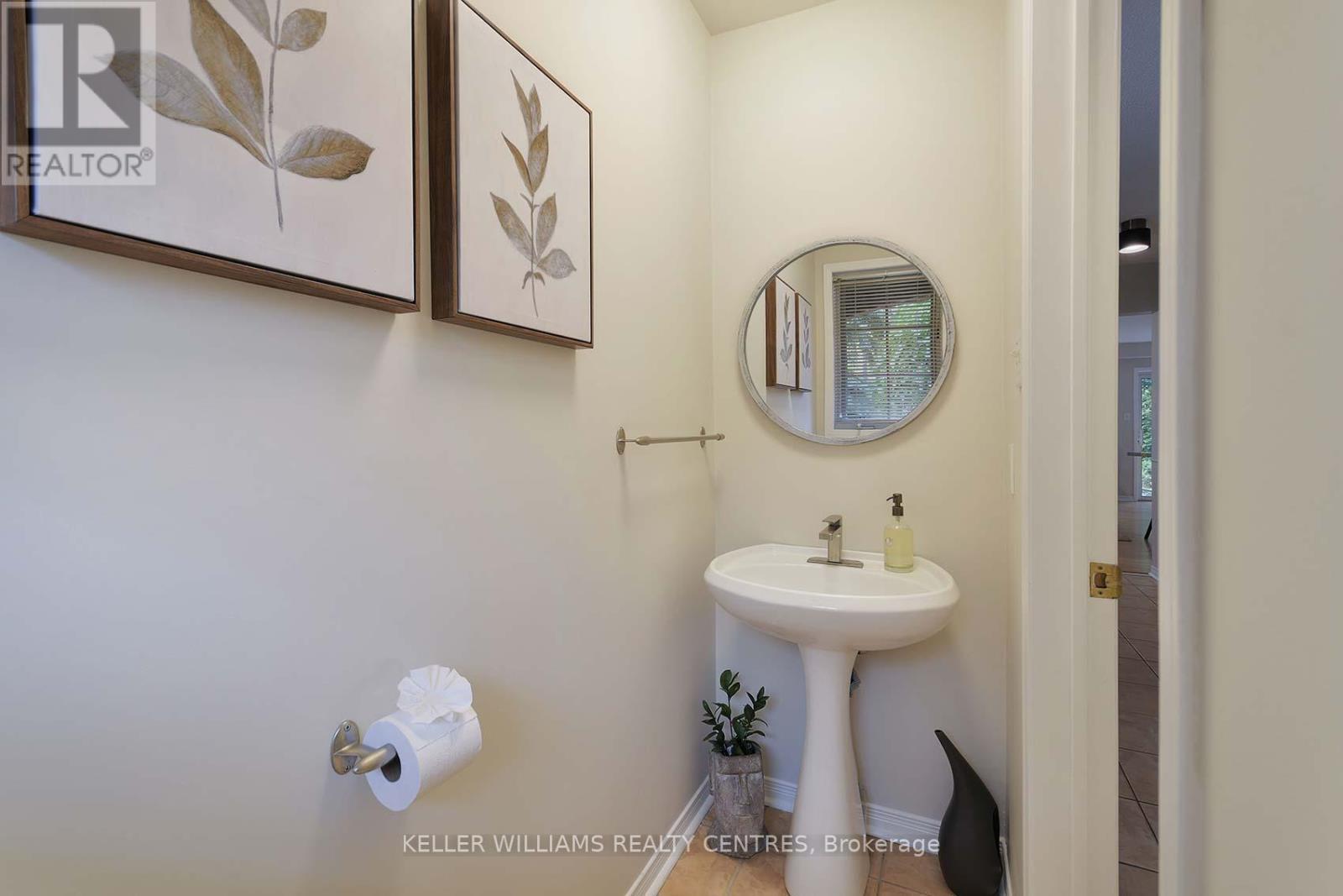 108 Mugford Road, Aurora, Ontario  L4G 7J8 - Photo 17 - N12464854