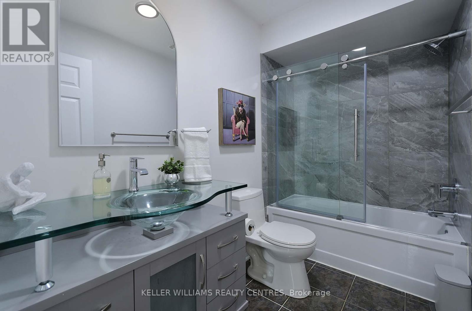 108 Mugford Road, Aurora, Ontario  L4G 7J8 - Photo 26 - N12464854