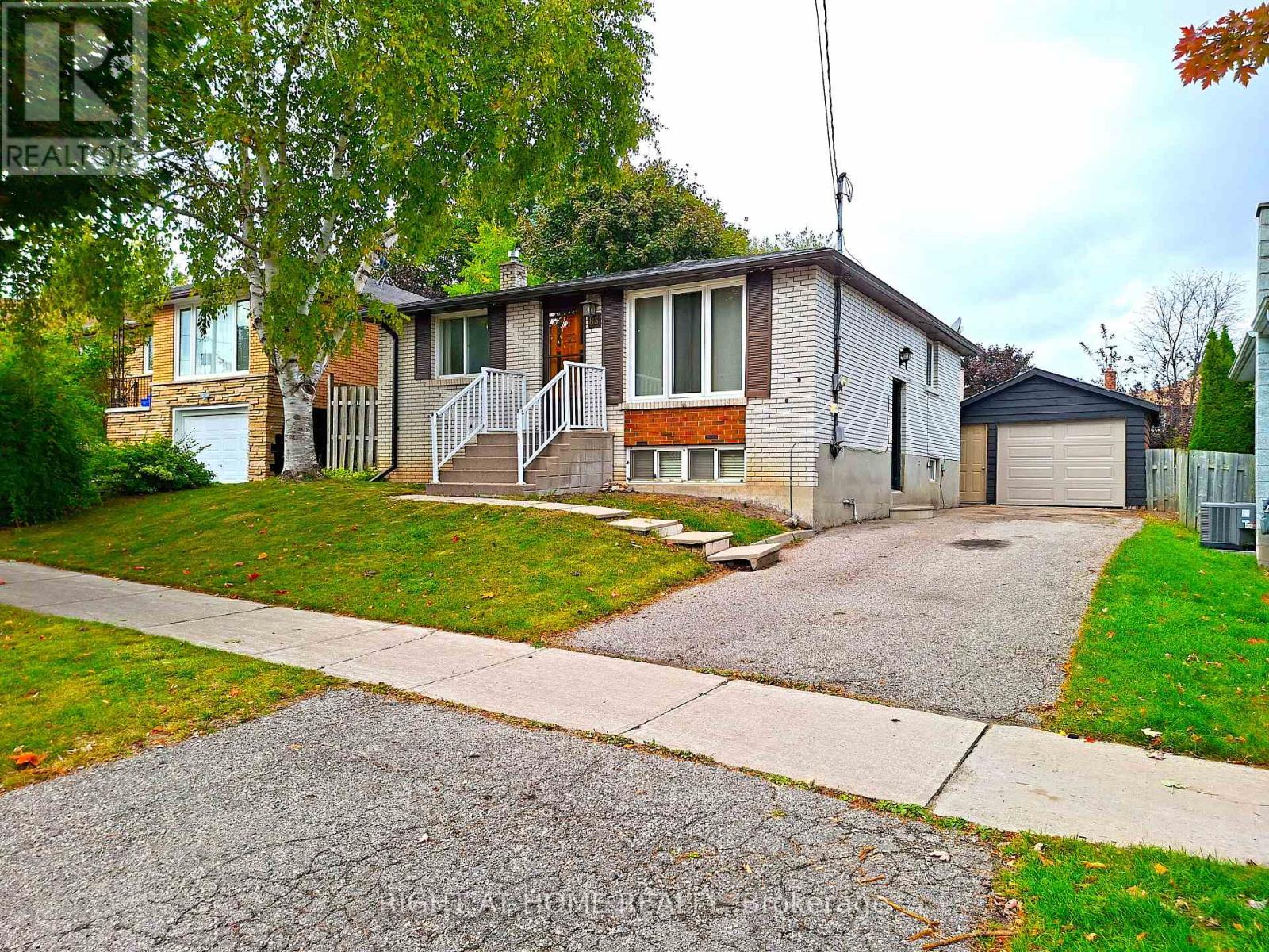 83 Kulpin Avenue, Bradford West Gwillimbury (Bradford), Ontario  L3Z 1T6 - Photo 44 - N12464871