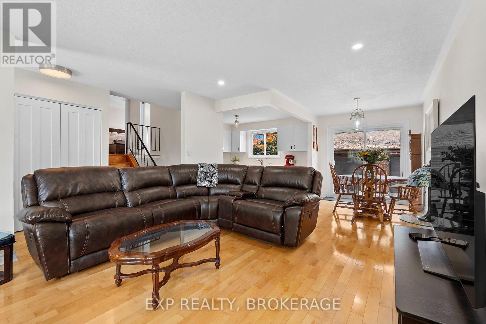 418 Knightsbridge Road, Kingston, Ontario  K7M 5S7 - Photo 13 - X12464882