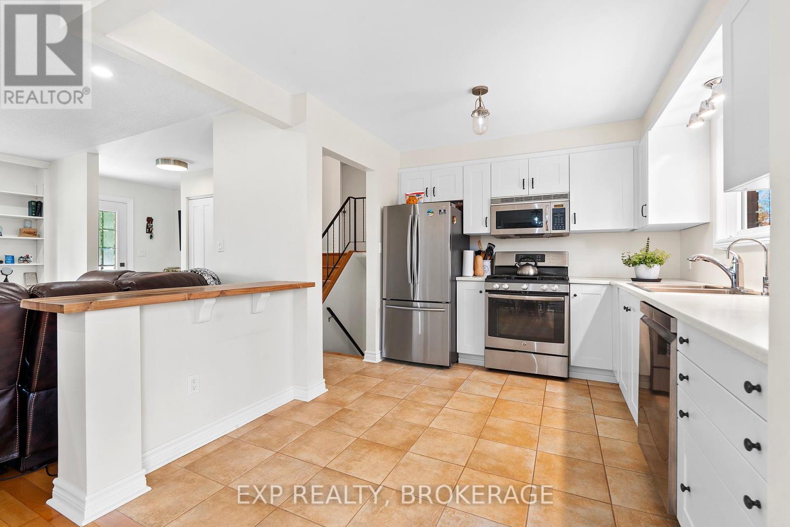 418 Knightsbridge Road, Kingston, Ontario  K7M 5S7 - Photo 15 - X12464882