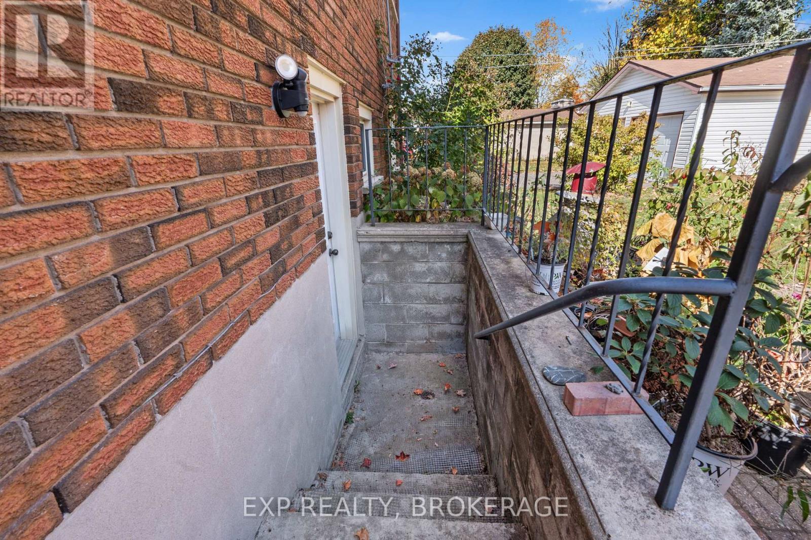 418 Knightsbridge Road, Kingston, Ontario  K7M 5S7 - Photo 36 - X12464882