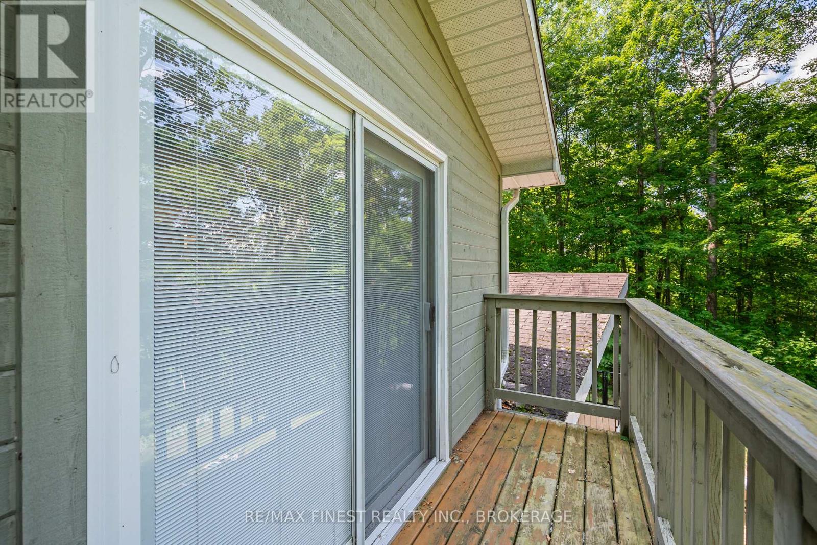 32 Oakwood Lane, Frontenac, Ontario  K0H 1W0 - Photo 31 - X12464922