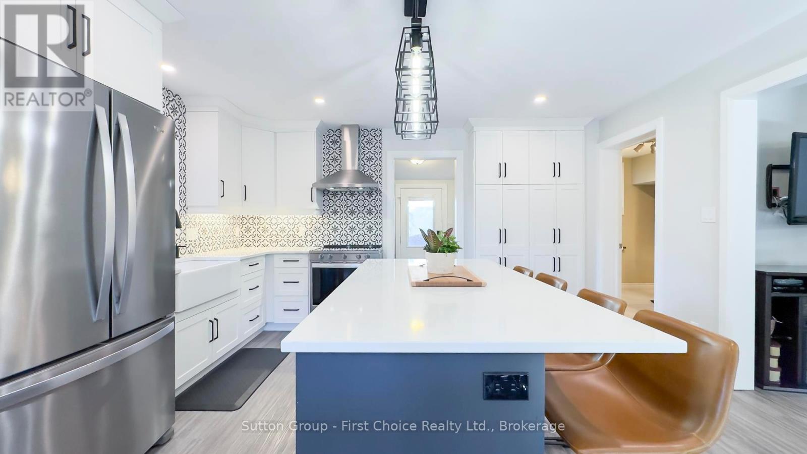 54 Waterloo Street, West Perth, Ontario N0K 1N0 - Photo 21 - X12464923