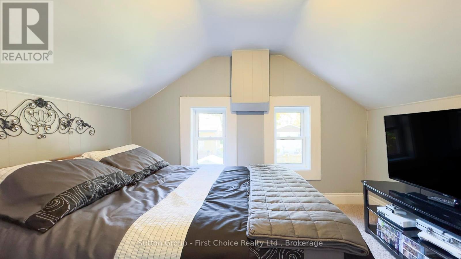 54 Waterloo Street, West Perth, Ontario N0K 1N0 - Photo 38 - X12464923