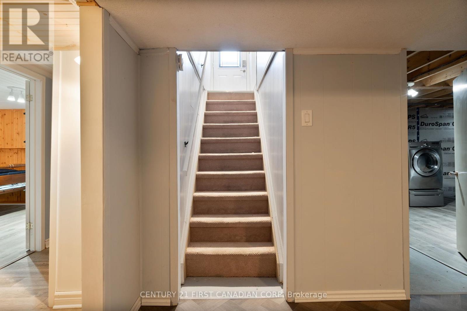 486 Ferndale Avenue, London South, Ontario  N6C 2Z1 - Photo 23 - X12464906