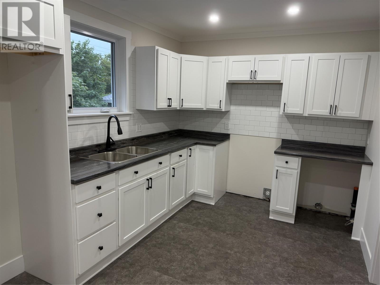 13 Corrigan Street, Gander, Newfoundland & Labrador  A1V 2G5 - Photo 18 - 1291586