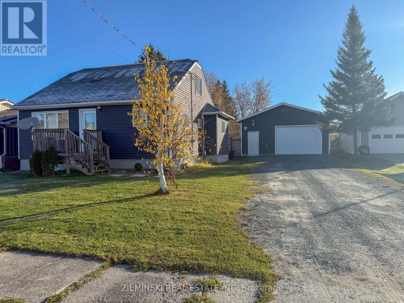 408 Seventh Avenue, Black River-Matheson, Ontario  P0K 1N0 - Photo 1 - T12464883