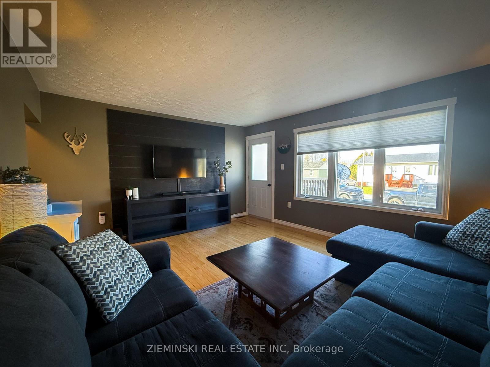 408 Seventh Avenue, Black River-Matheson, Ontario  P0K 1N0 - Photo 13 - T12464883