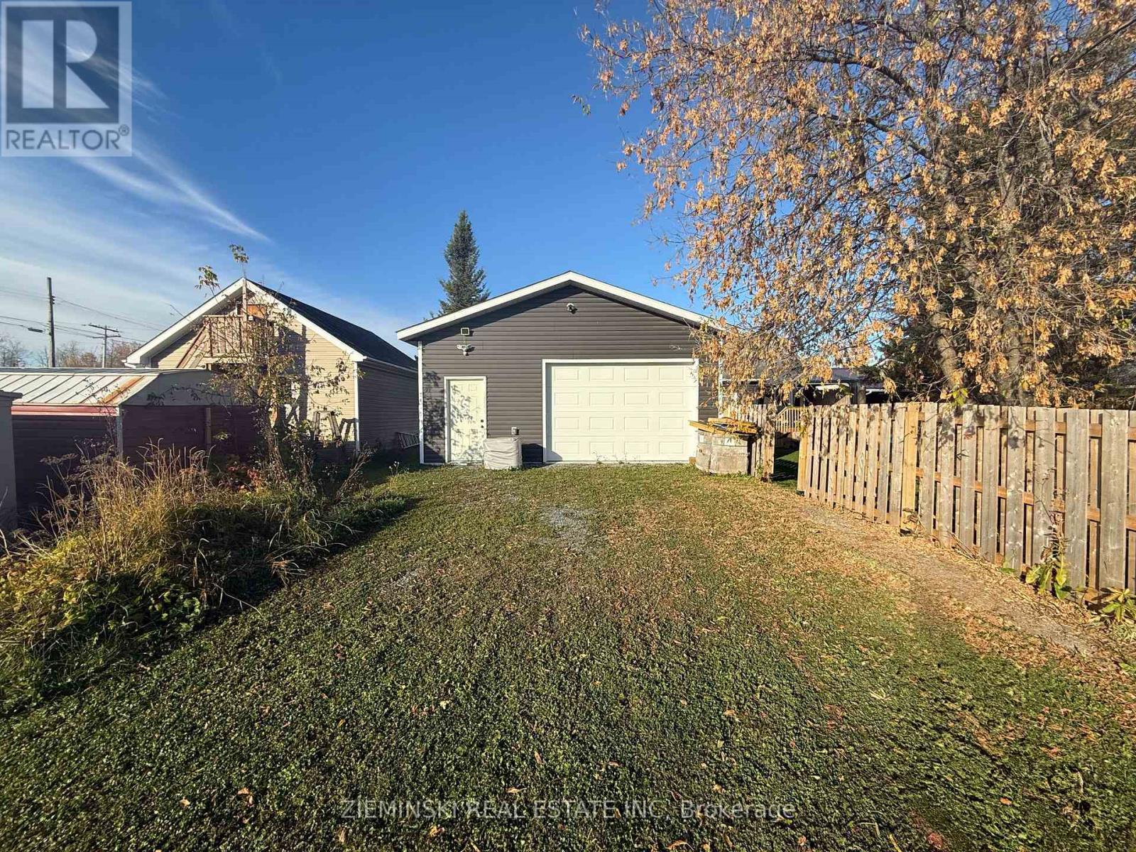 408 Seventh Avenue, Black River-Matheson, Ontario  P0K 1N0 - Photo 2 - T12464883