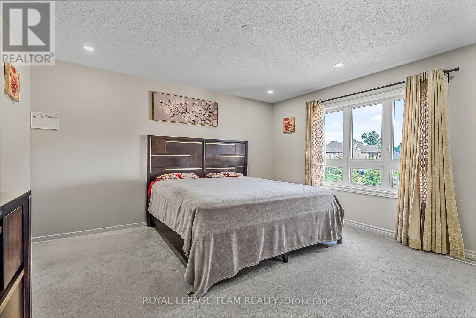 622 Parade Drive, Ottawa, Ontario  K2S 0Y7 - Photo 22 - X12464888