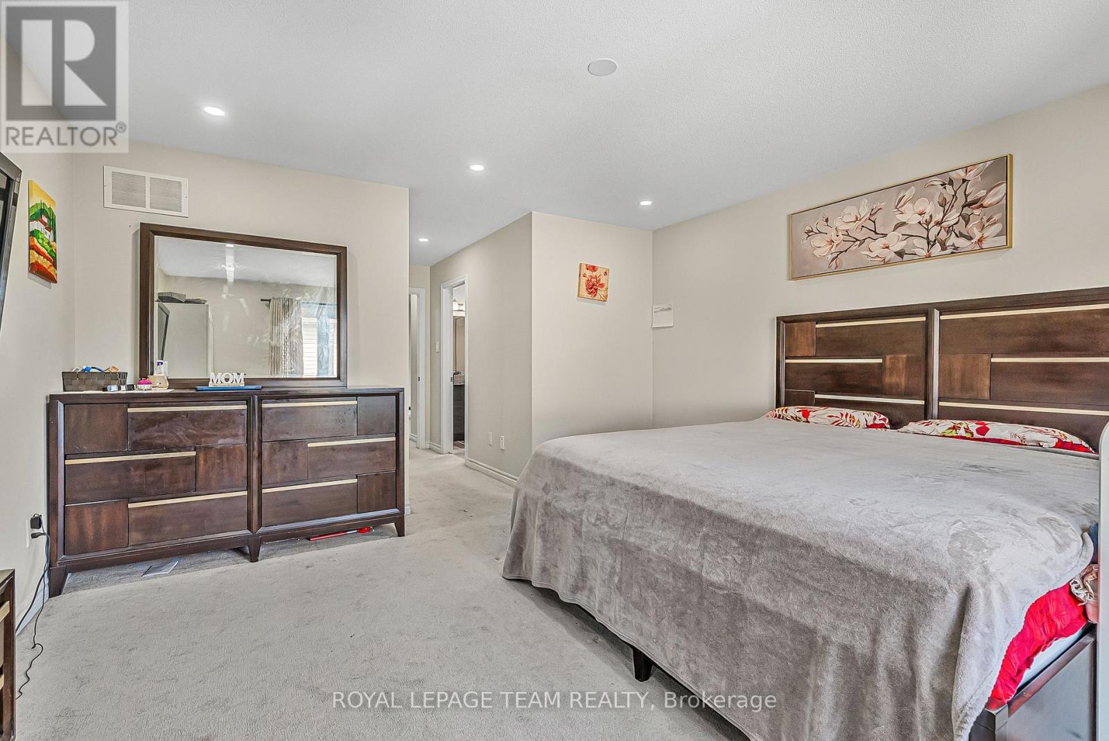 622 Parade Drive, Ottawa, Ontario  K2S 0Y7 - Photo 23 - X12464888
