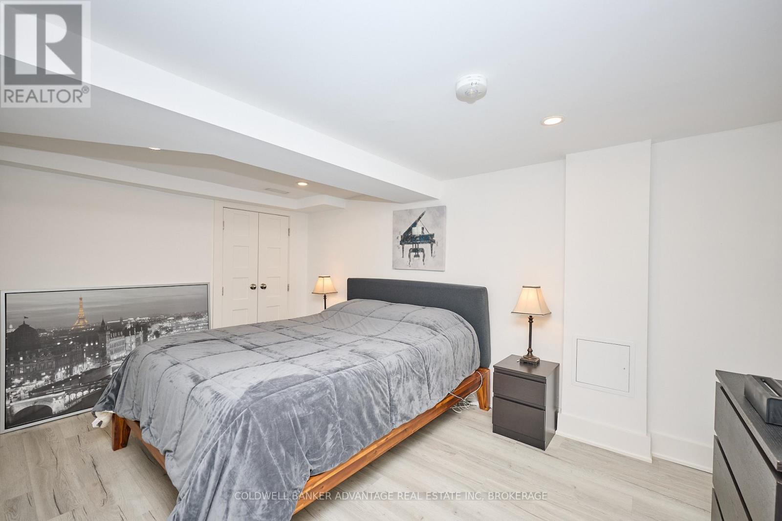 71 Deere Street, Welland, Ontario  L3B 2L7 - Photo 10 - X12464893