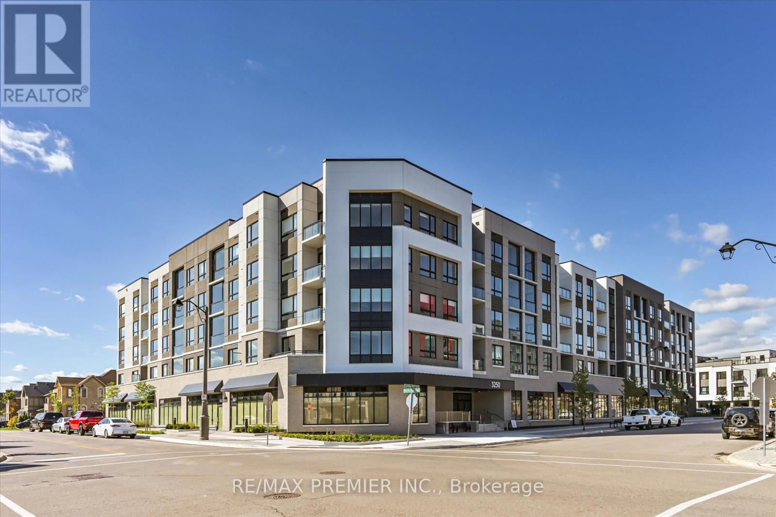 324 - 3250 CARDING MILL TRAIL, Oakville, Ontario