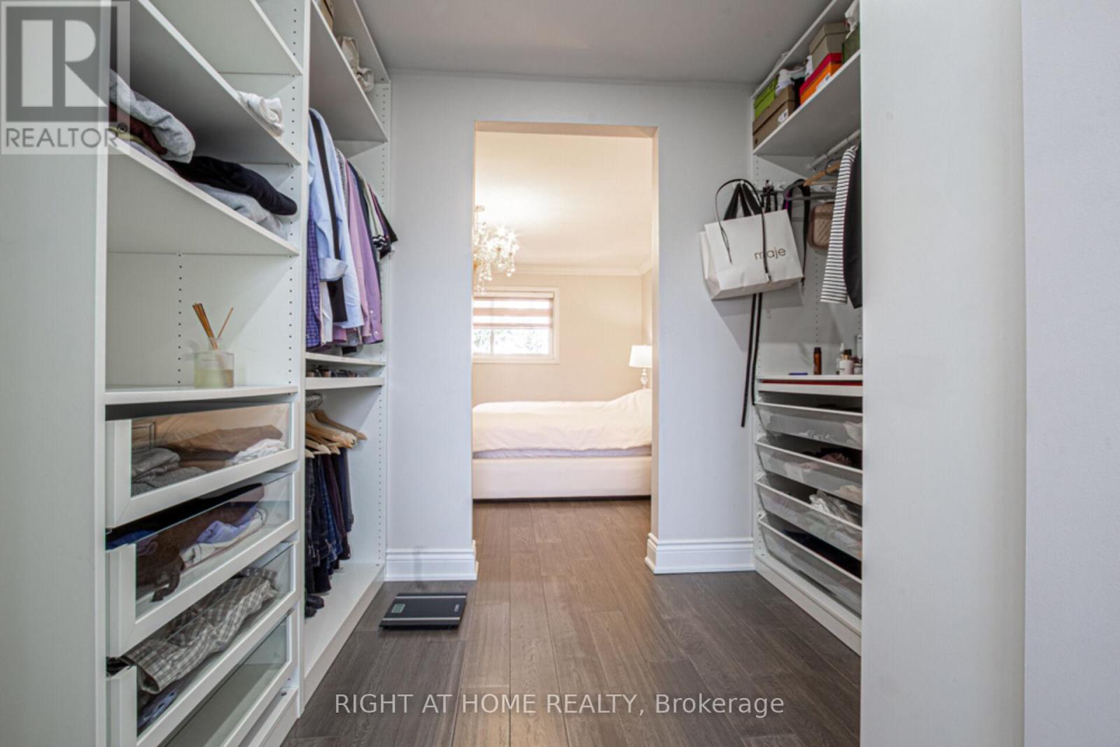 1388 Highgate Court, Oakville, Ontario  L6H 2V4 - Photo 23 - W12464836