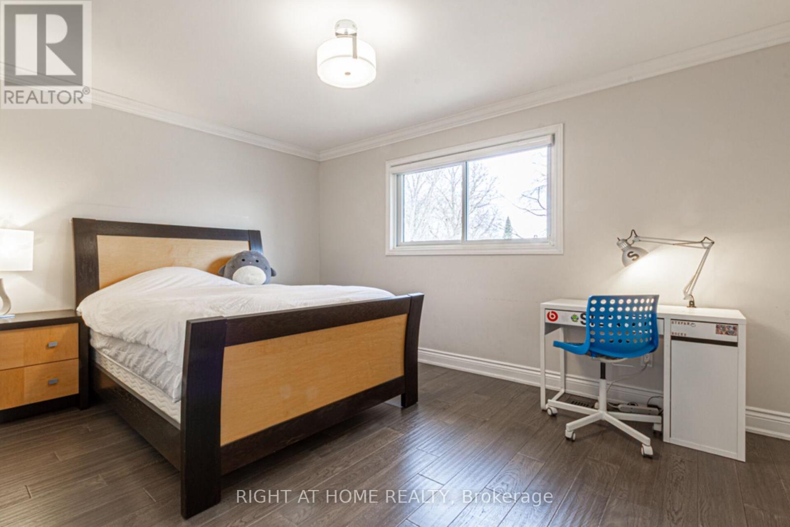 1388 Highgate Court, Oakville, Ontario  L6H 2V4 - Photo 34 - W12464836